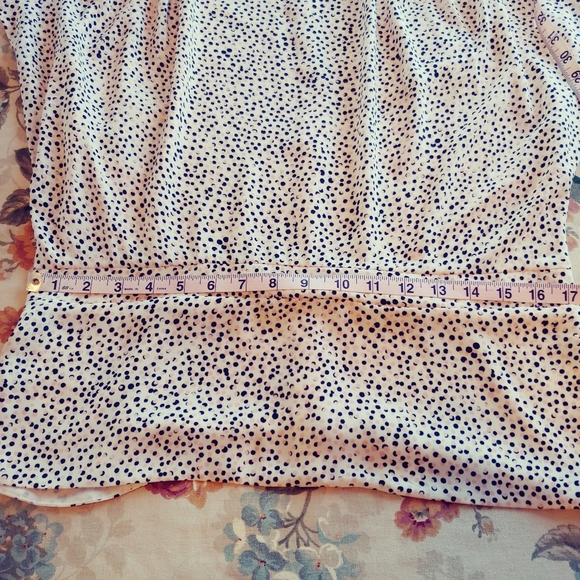 Express Womens Dress Polkadot Blouse in Cream and Black size Large - Picture 8 of 11